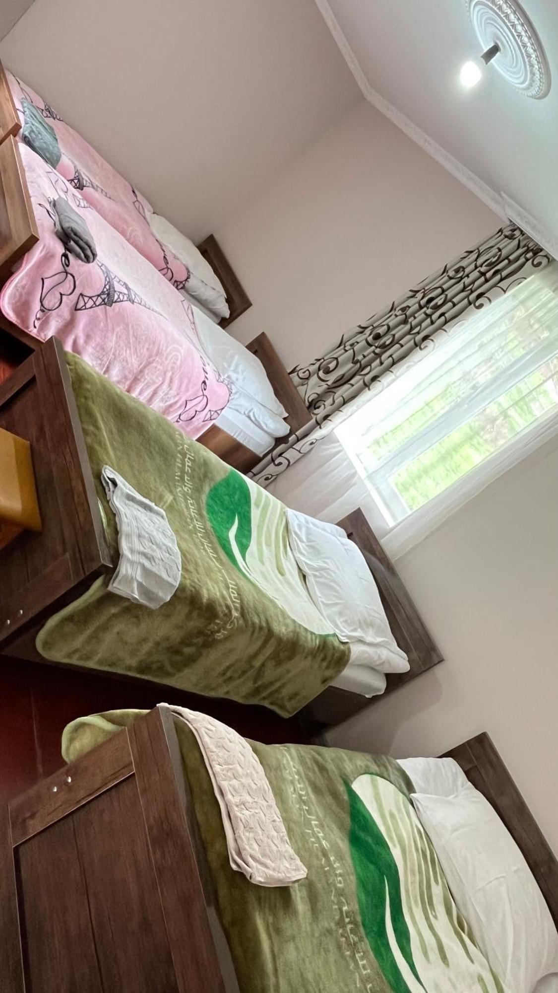 Ciuri'S Guesthouse Zhabeshi 外观 照片