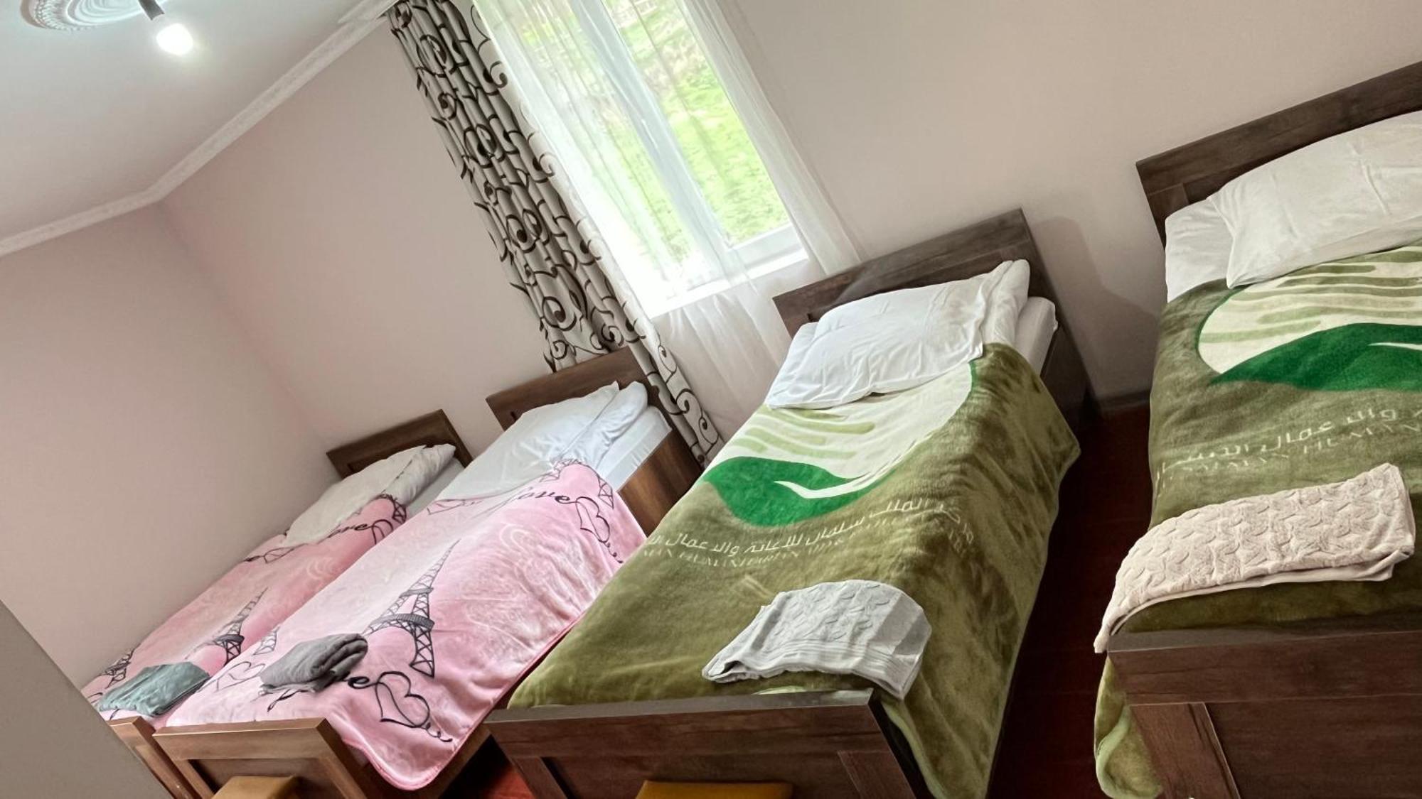Ciuri'S Guesthouse Zhabeshi 外观 照片